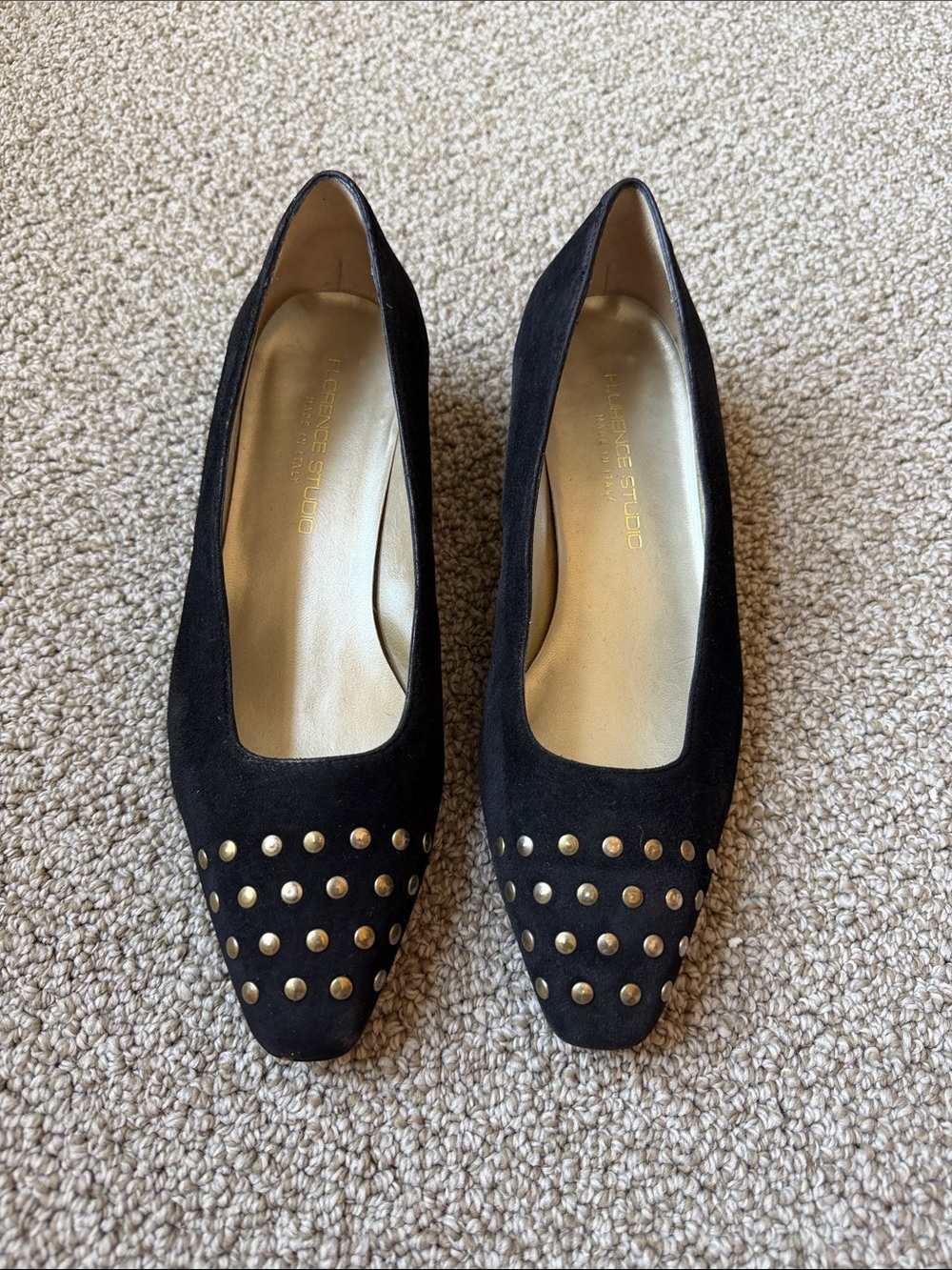 Vintage 70s 80s Florence Studio Studded Gold Kitten Heels Black Pump 7 - Picture 2 of 8